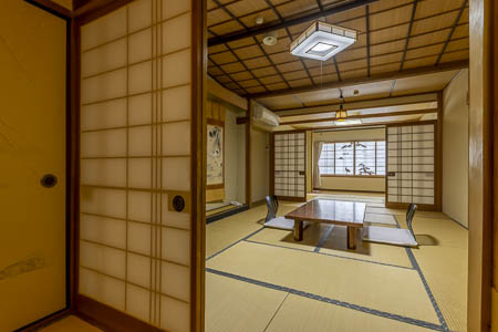 residence,Southhold,NY
		 