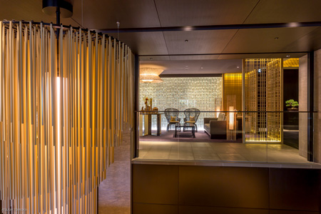 オフィス、　大阪